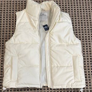NWT Hollister Off-White Leather Puffer Vest